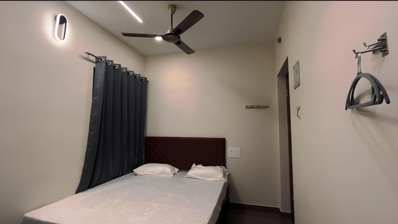Hotel Coastal Inn Nagapattinam Esterno foto