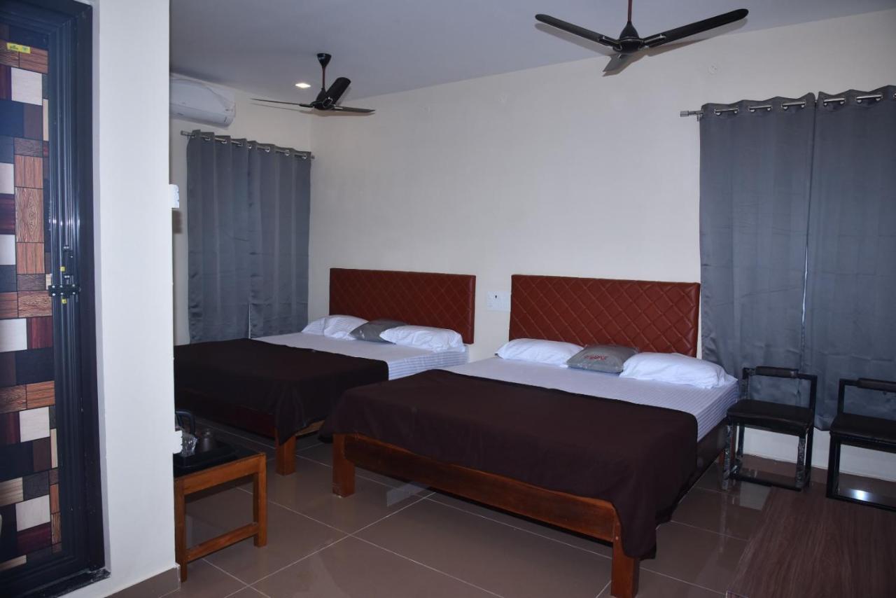 Hotel Coastal Inn Nagapattinam Esterno foto